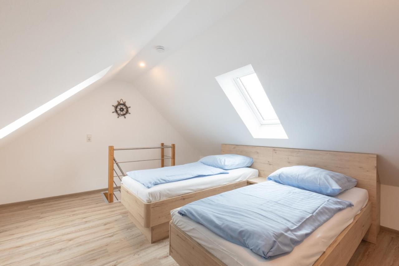 Reiterhof Gruendeich Daire Holtgast Dış mekan fotoğraf