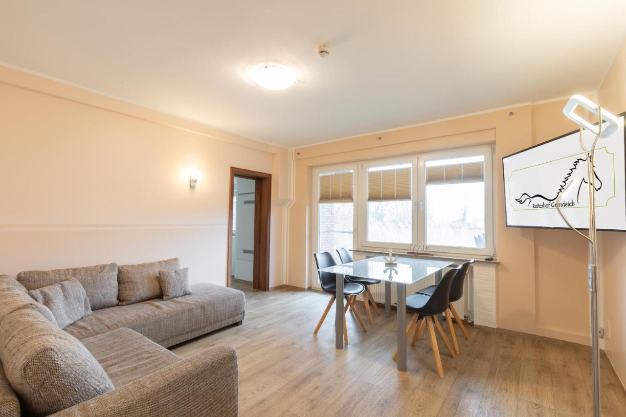 Reiterhof Gruendeich Daire Holtgast Dış mekan fotoğraf