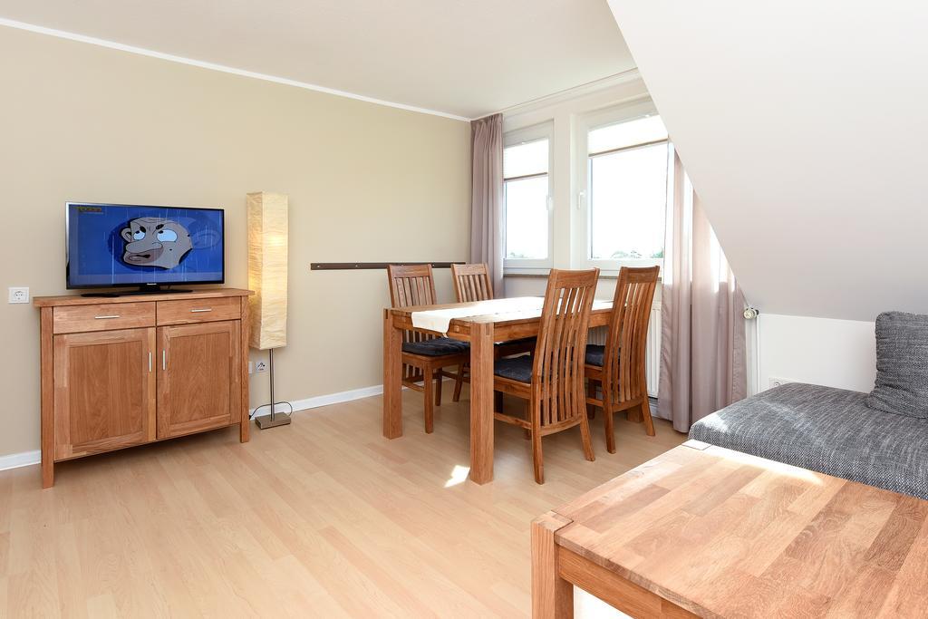 Reiterhof Gruendeich Daire Holtgast Dış mekan fotoğraf